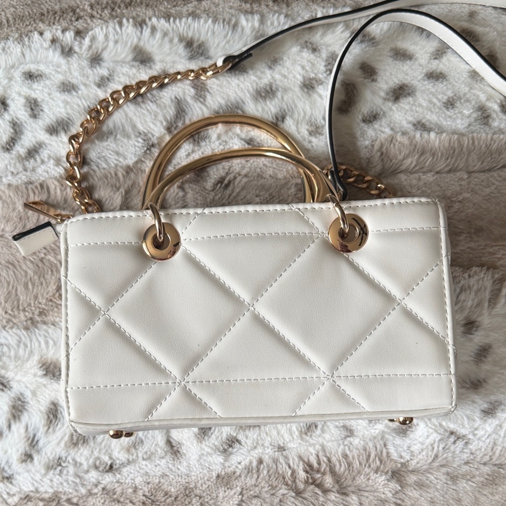 White Quilted Handbag with Gold Accents - Picture 4 of 4